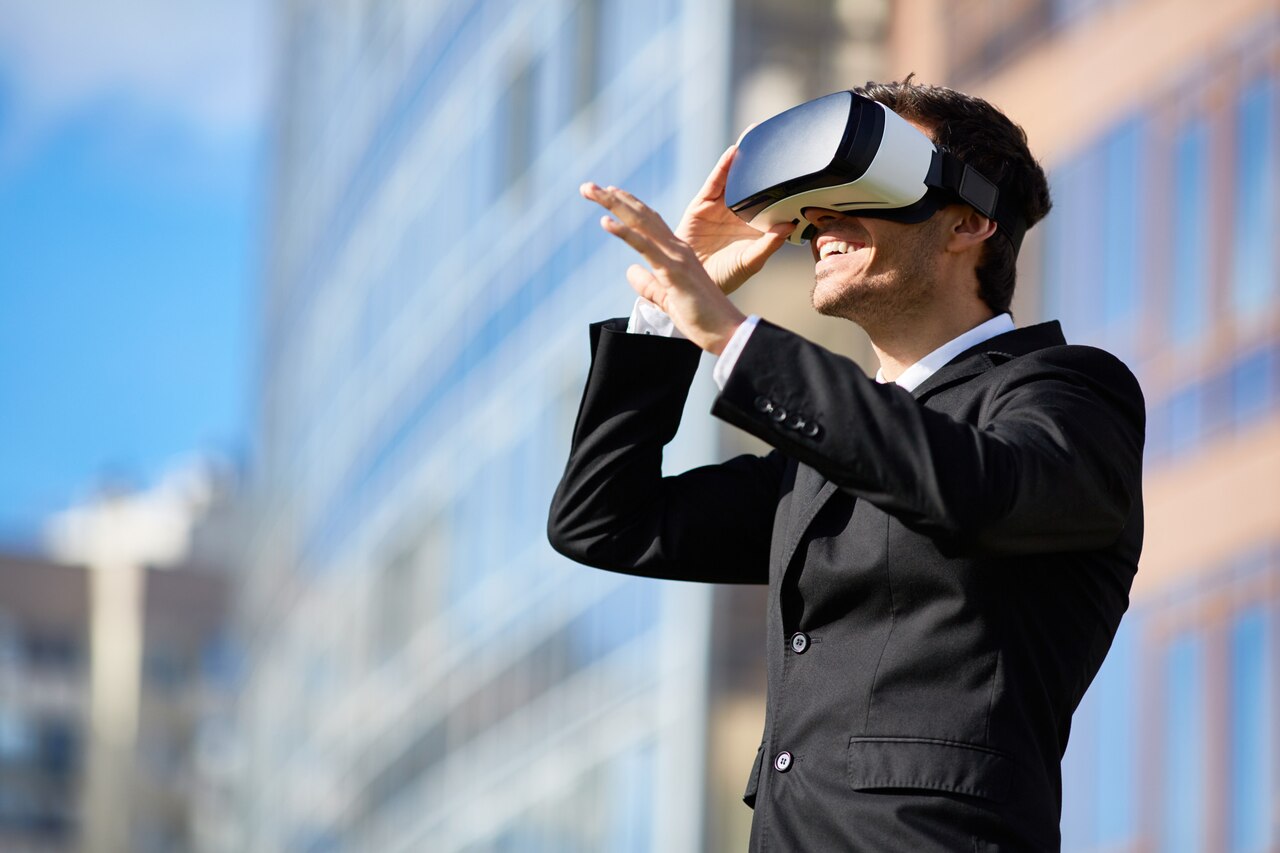 Keep Your Virtual Eyes on Tokyo and VR